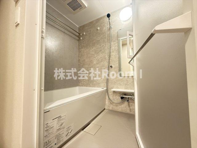 バス・シャワールーム　日々の暮らしに欠かせないお風呂です ※写真は別のお部屋になり