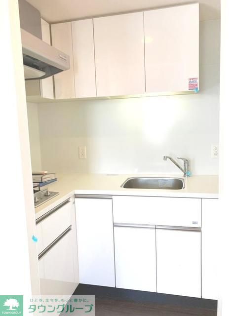 キッチン　※写真は同タイプ住戸です。