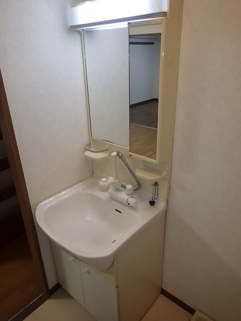 洗面設備　他部屋参考写真
