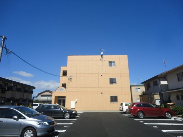 駐車場　外観写真（昼）
