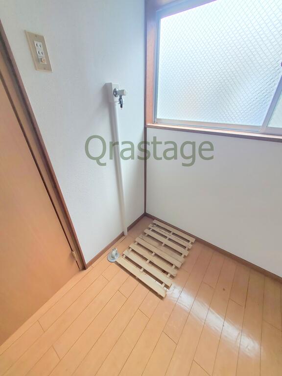 その他　室内洗濯機置場完備です！