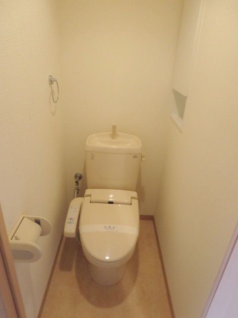 トイレ　★お部屋探しはタウンハウジング高幡不動店まで★