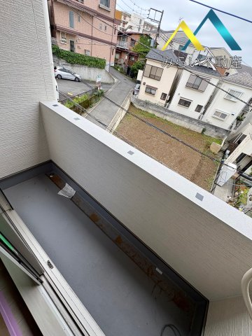 バルコニー　自社撮影写真　建築中