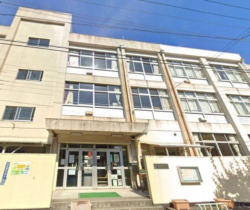 小学校　大田区立中富小学校（小学校）まで1464m