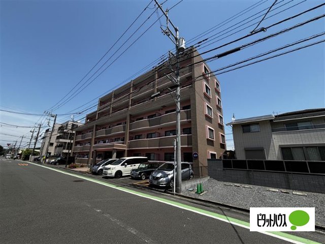 建物外観　タイル張りマンション