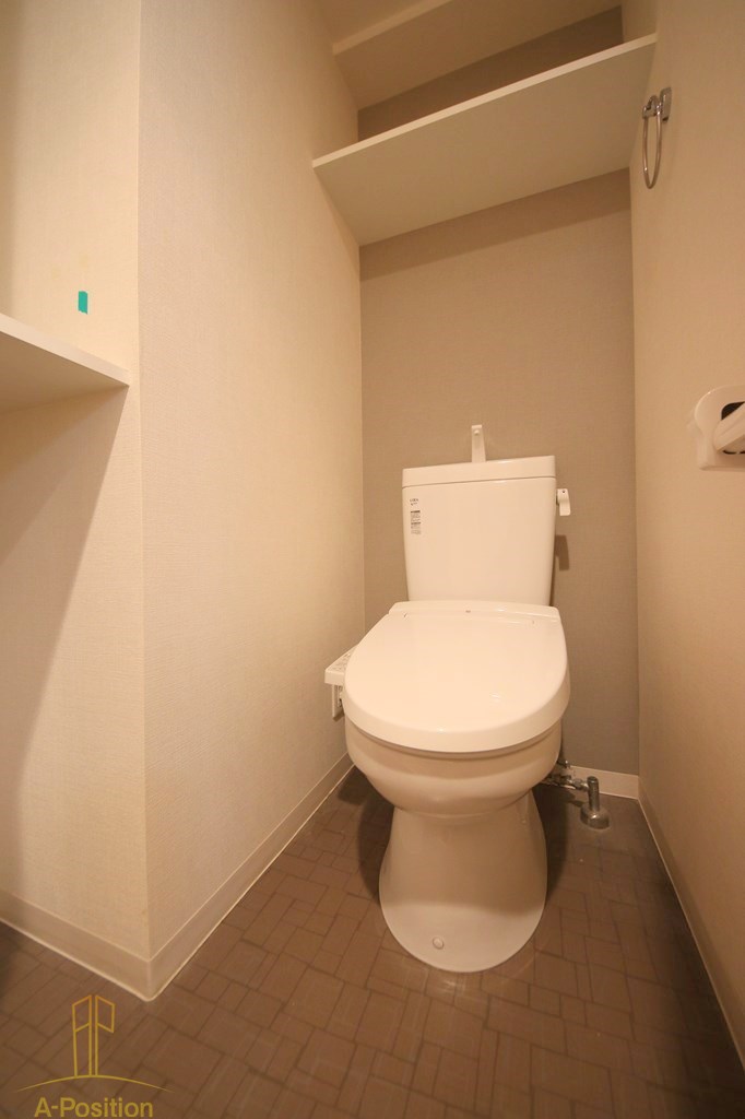 トイレ　プレサンス松屋町ファステ