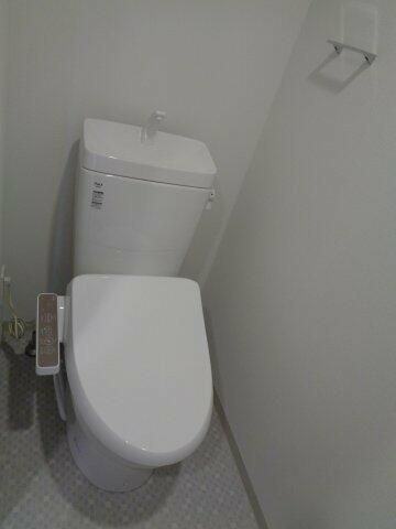 トイレ　ゆったりとした空間のトイレです