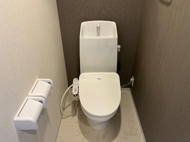 トイレ　シャワー付トイレ（イメージ）