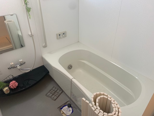 バス・シャワールーム　※室内画像は別部屋のもの