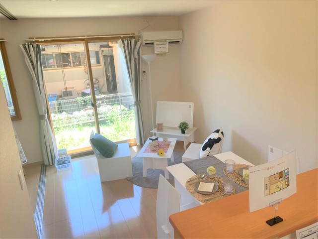 居室・リビング　※室内画像は別部屋のもの