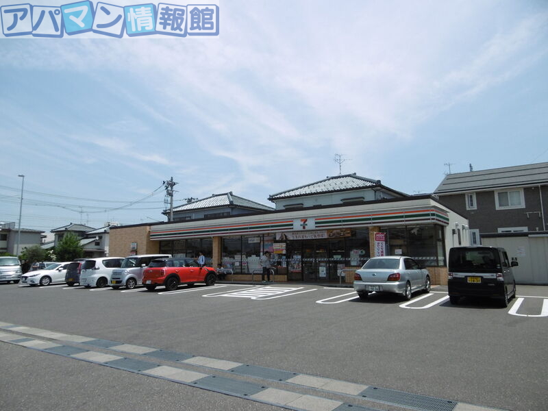 コンビニ　セブンイレブン新潟上木戸4丁目店（コンビニ）まで467m