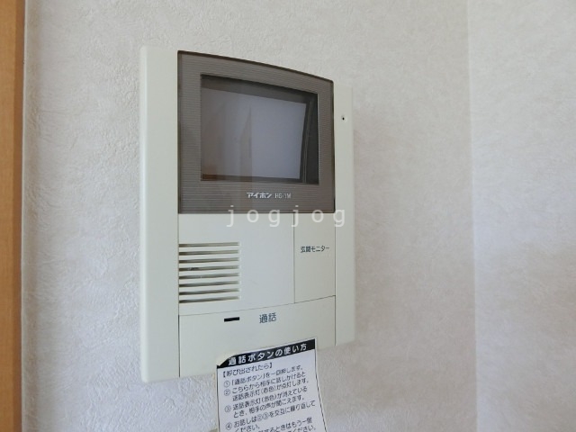 セキュリティ　モニター付きインターホンで来客確認も安心です！