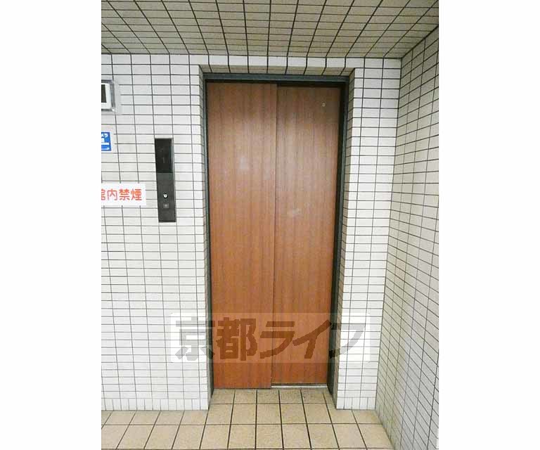 その他　エレベーター