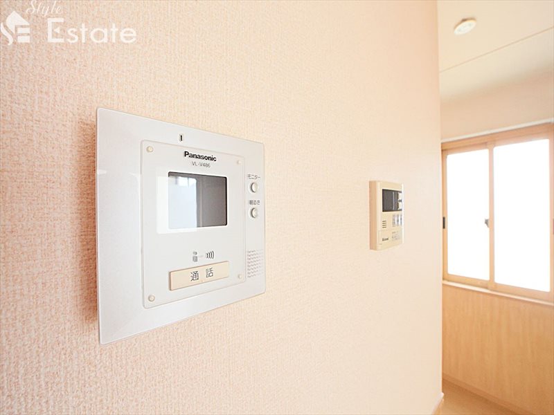 セキュリティ　モニター付きインターホン