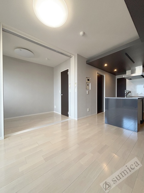 居室・リビング　日当たりのいいお部屋です♪