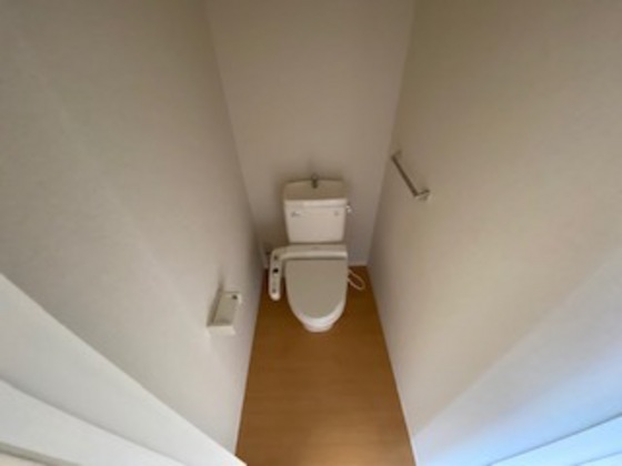 トイレ　※別部屋の写真です