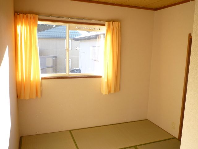 その他部屋・スペース　畳のお部屋は落ち着きます