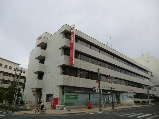 郵便局　川口郵便局（郵便局）まで581m