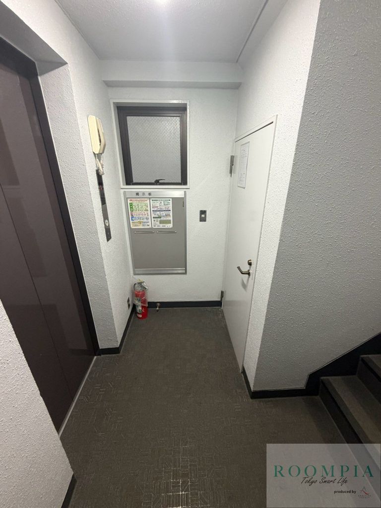 玄関　玄関