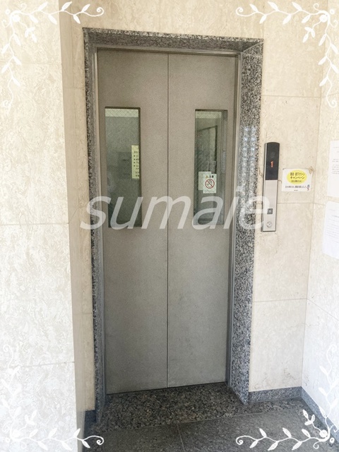 その他共有部分　エレベーター完備。