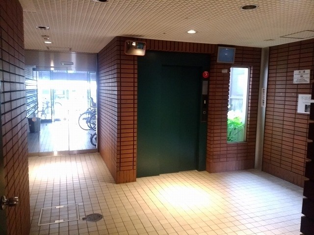 ロビー