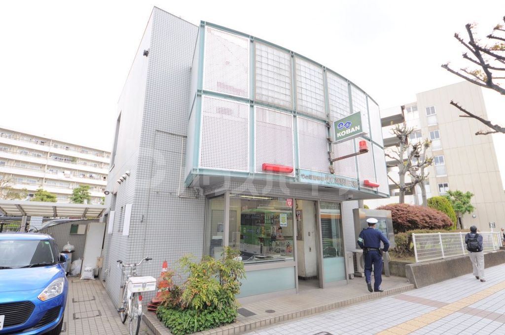 警察署・交番　竹の塚駅前交番（警察署・交番）まで640m