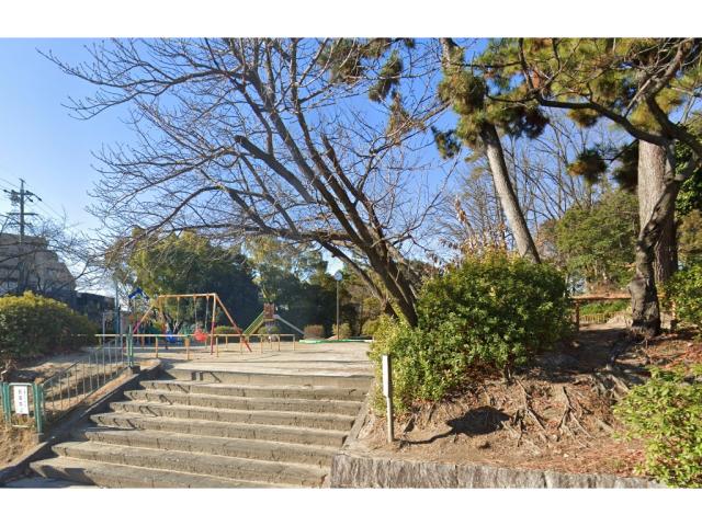 公園　明が丘公園（公園）まで242m