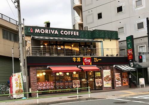 飲食店　すき家竹芝店（飲食店）まで127m