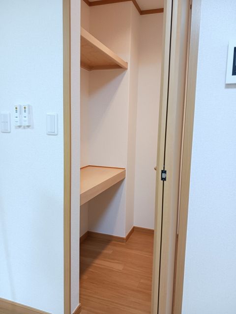 収納