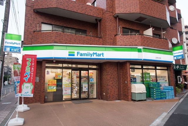 コンビニ　ファミリーマート江東冬木店（コンビニ）まで195m