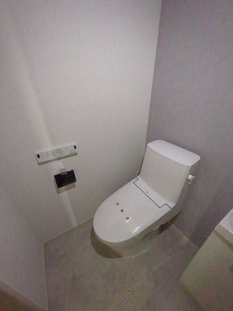 ロジュマン東海大学前のトイレ写真