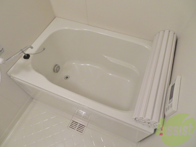 バス・シャワールーム　疲れた時はゆっくり湯船につかってみてはいかがでしょうか。