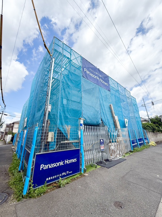 建物外観　建築中