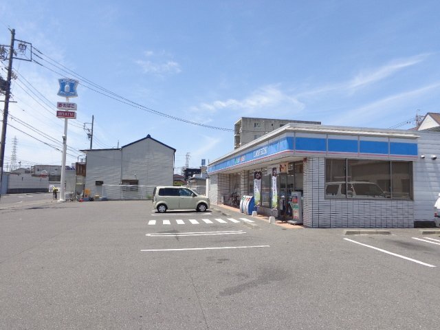 コンビニ　ローソン岐阜領下六丁目店（コンビニ）まで347m