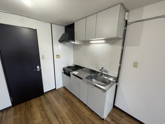 キッチン　※別部屋の写真です