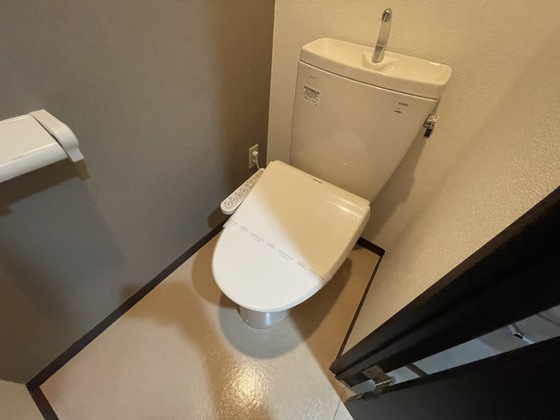 トイレ　※別部屋の写真です