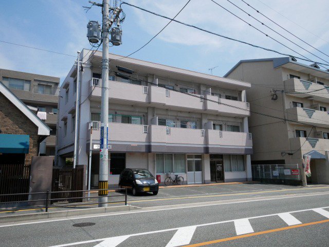 建物外観　きれいな外観です
