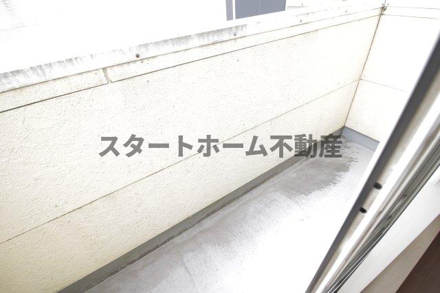 バルコニー　落ち着いた時間を過ごせるバルコニーです