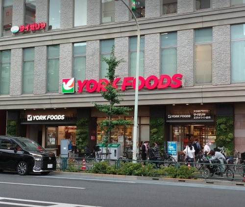 スーパー　ヨークフーズ 王子店（スーパー）まで442m