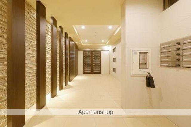 ロビー　ロビー