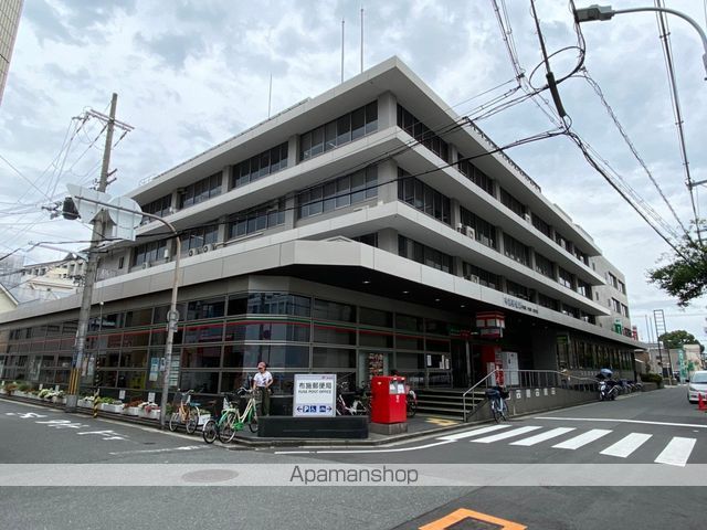 郵便局　布施郵便局郵便集荷（郵便局）まで438m