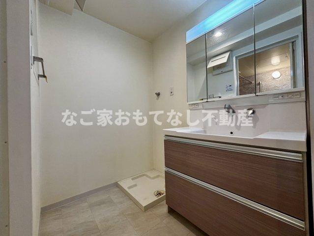 洗面設備　※写真は別号室