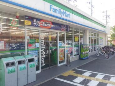 コンビニ　ファミリーマート 西成松店（コンビニ）まで371m