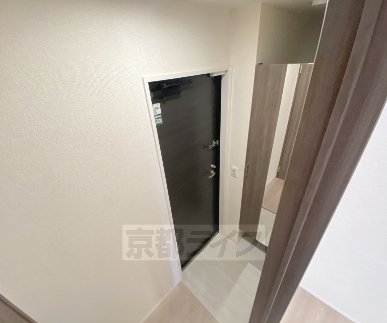 玄関　大きな段差がありません