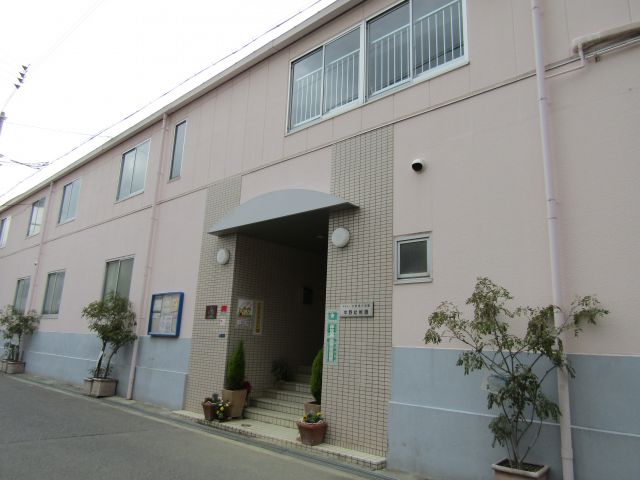 幼稚園・保育園　中野幼稚園（幼稚園・保育園）まで566m