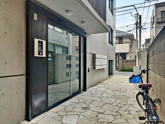 エントランス