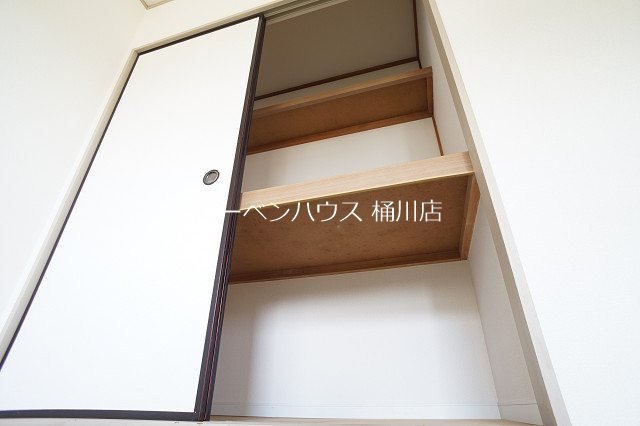 収納　レーベンハウス桶川店へ　048-787-5511