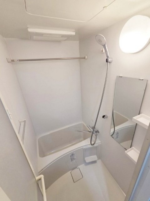 バス・シャワールーム　別部屋同仕様タイプ