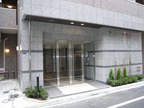 サンスタレ西浅草の外観写真