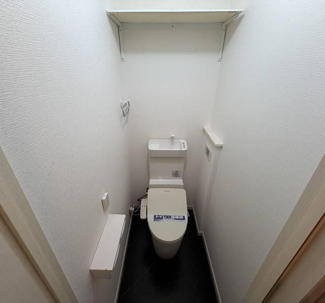 トイレ　コンパクトで使いやすいトイレです